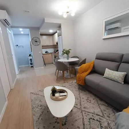 Luxury & Cosy Center-wifi Apartment