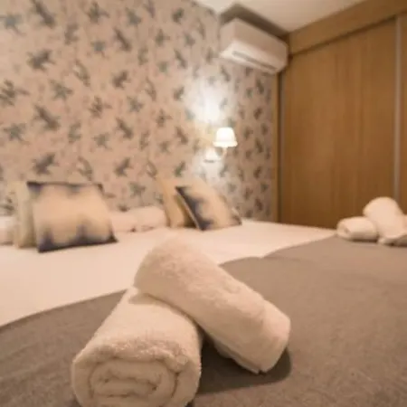 Luxury & Cosy Center-wifi Apartment