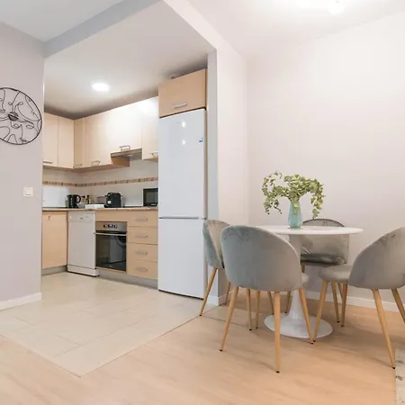 Luxury & Cosy Center-wifi Apartment